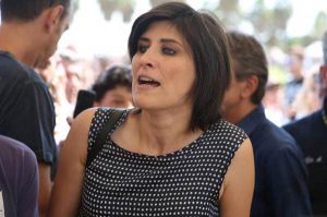 Torino a 5 Stelle, se il bambino porta il panino da casa niente acqua pubblica. Si porti da casa anche quella