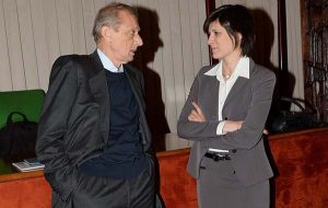 I conti in rosso della Sindachissima Appendino che sono “colpa di Fassino”