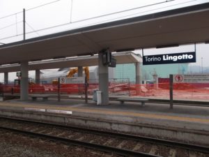Torino, guasto alla stazione Lingotto: fermi tutti i treni per un’ora. Ora circolazione regolare