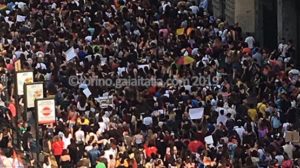 Insulti omofobi a due eterosessuali nel post Torino Pride che vengono buttati fuori da un bar cittadino
