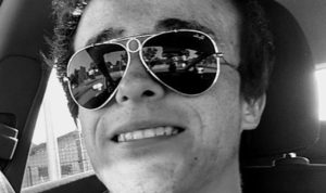 Ammazza l’amico e confessa su Facebook incolpando la vittima: è follia pura