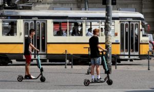 Sindaca Appendino, La informavamo che Milano è riuscita a dare regole ai monopattini senza polemiche o dimissioni