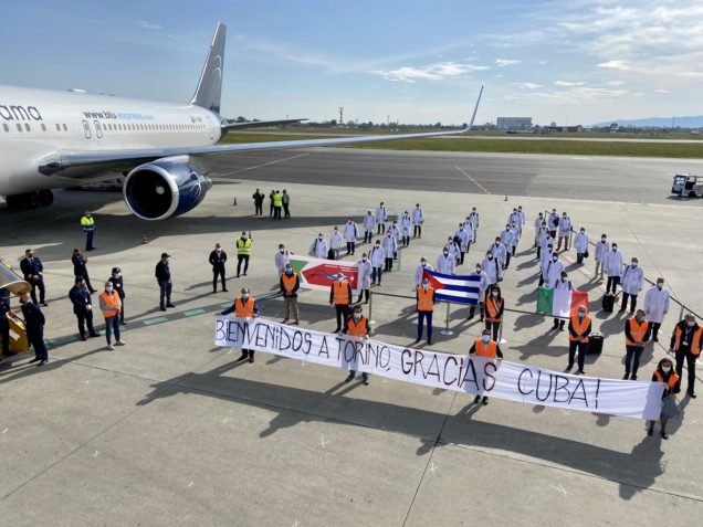 arrivo-medici-cuba