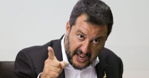 Metti che Salvini punti di nuovo agli Interni…