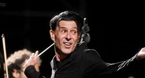 Il 20 gennaio su Rai 5 “Grazie Claudio!” diretto da Ezio Bosso. Con la partecipazione straordinaria di Silvio Orlando, voce narrante in Pierino e il lupo