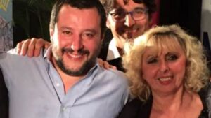 La Sindaca leghista del “togliere i pacchi ai poveri per darli ai ricchi” arrestata con l’accusa di peculato