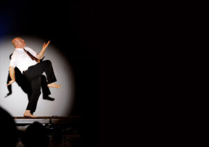 Leo Bassi in live streaming il 13 febbraio alle 21 con “Pandemia”