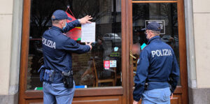 Torino: Violate normative anti-covid19. Disposta la chiusura di 5 giorni per un locale, elevate sanzioni per 1200 euro