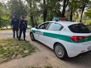 Rubano millecinquecento euro ad un’anziana. Arrestati due giovani. Uno è minorenne