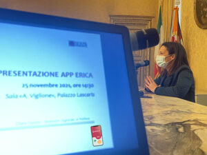 La Regione Piemonte ha presentato “Erika” permette alle donne in pericolo di accedere a numeri di soccorso pre-caricati