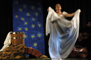 Teatro Popolare Europeo in scena con “Santo bucato!”, il 7 dicembre