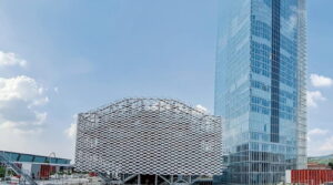 Comunicato stampa PD-Radicali: “A che punto siamo?” col grattacielo della Regione