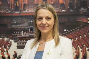 Scuola, Cavandoli (Lega): pene più severe per l’aggressioni a docenti, ok dalla Camera