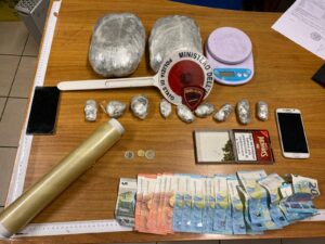 Cinque arresti per detenzione di stupefacenti ai fini di spaccio