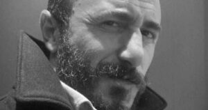 Pozzolo positivo al test della polvere da sparo, ma non avendo sparato lui né nessun altro doveva esserci un ectoplasma burlone