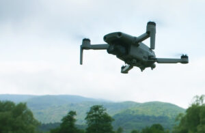 Droni su casa Elkann a Torino, i legali della famiglia querelano Porta a Porta