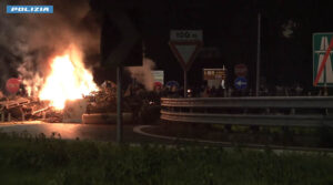 No Tav all’assalto della Polizia a San Giuliano di Susa