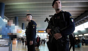 Furto in aeroporto: due arrestati