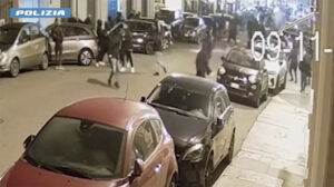 La Polizia di Stato di Torino esegue numerose perquisizioni a carico degli ultras di Juventus e Torino