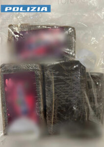 Sequestrati in città 110kg tra marijuana e hashish. Un arresto