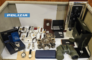 Furti in abitazione, individuate due persone e recuperati e restituiti i beni rubati