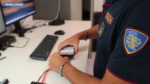 Operazione “Dark Seeder”: la Polizia di Stato contro la pedopornografia. Cinque arresti