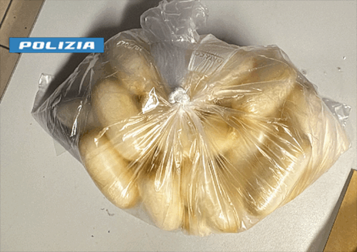 Torino 2025 - 28 Spaccio Barriera Milano